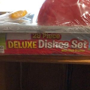 Kidzlane 29 piece deluxe dishes set with dish drainer new in box